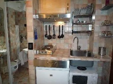 Candia شقة فندقية 3*