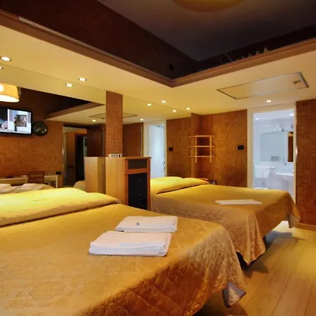 Apartmanhotel Candia